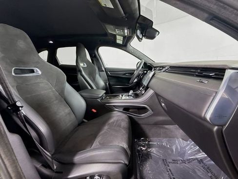 Used 2023 Jaguar F-PACE SVR AWD/4WD image 30