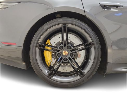Used 2021 Porsche Taycan Turbo S image 7