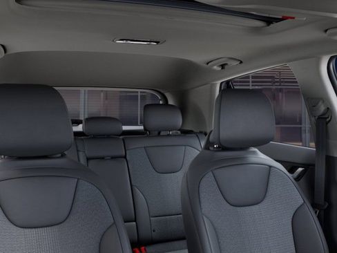 New 2025 Kia Niro EX Touring image 27