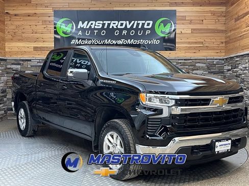 Used 2024 Chevrolet Silverado 1500 LT AWD/4WD image 1