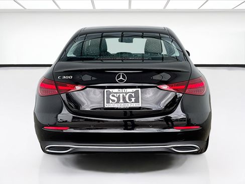 Used 2023 Mercedes-Benz C 300 Sedan image 5