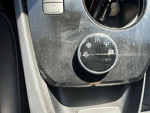 Certified 2021 Nissan Rogue SV AWD/4WD image 21