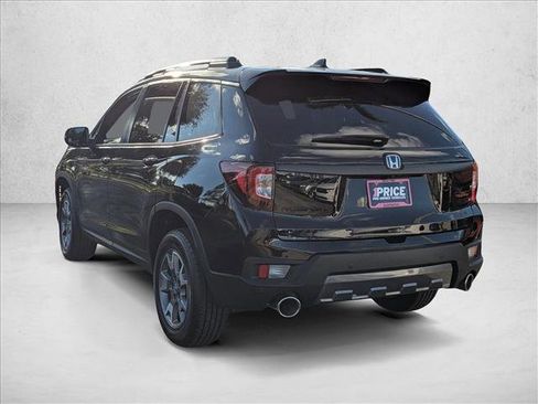 Certified 2023 Honda Passport TrailSport image 7