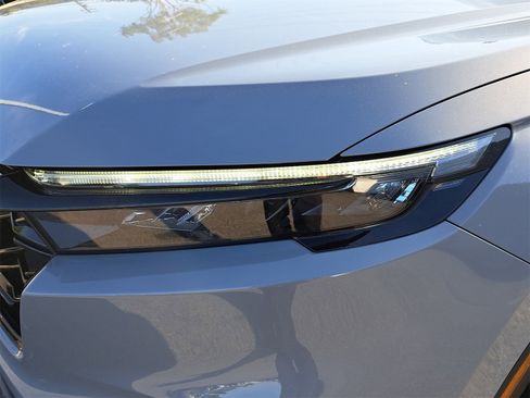 Used 2023 Honda CR-V Sport image 32