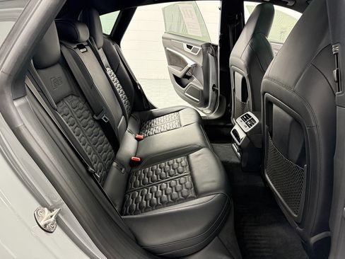 Used 2021 Audi RS 7 Sportback image 32