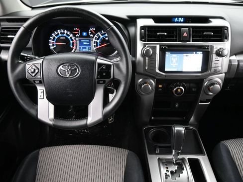 Used 2015 Toyota 4Runner SR5 RWD image 4