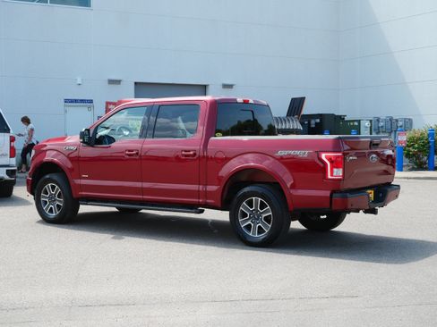 Used 2015 Ford F150 XLT w/ Equipment Group 302A Luxury AWD/4WD image 5