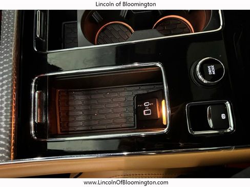 Certified 2023 Lincoln Aviator Black Label w/ Jet Package image 38