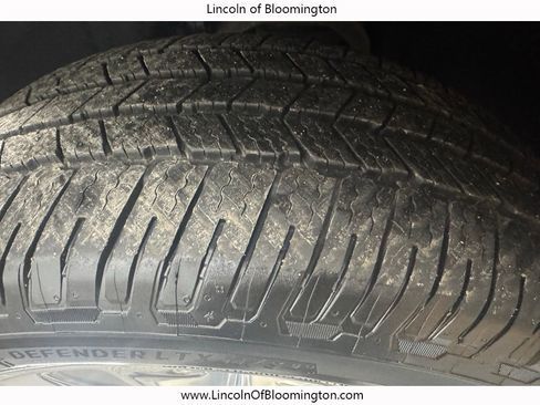 Used 2018 Cadillac Escalade ESV Luxury image 16