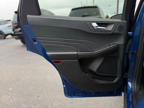 Used 2023 Ford Escape Active w/ Tech Pack #2 image 16