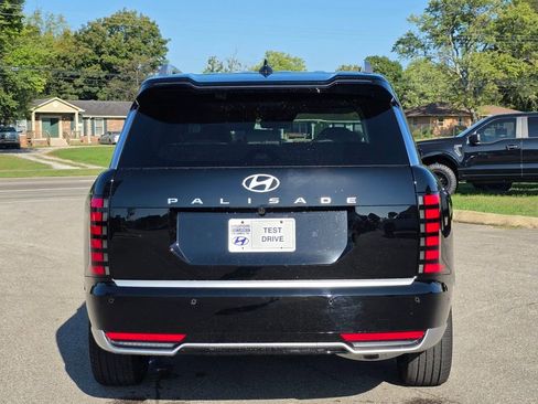 New 2026 Hyundai Palisade Calligraphy FWD image 7