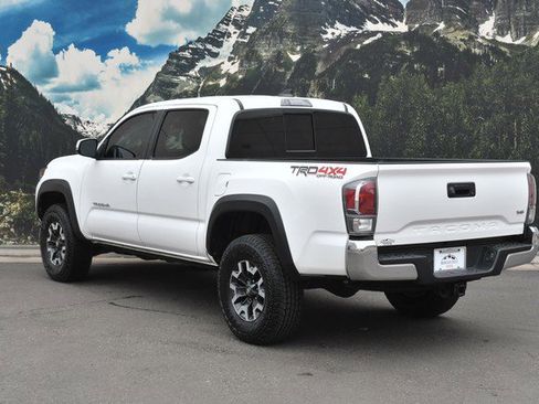 Used 2022 Toyota Tacoma TRD Off-Road image 9