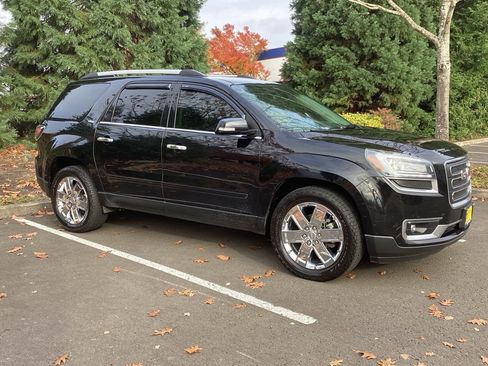 Used 2017 GMC Acadia Limited SLT image 13
