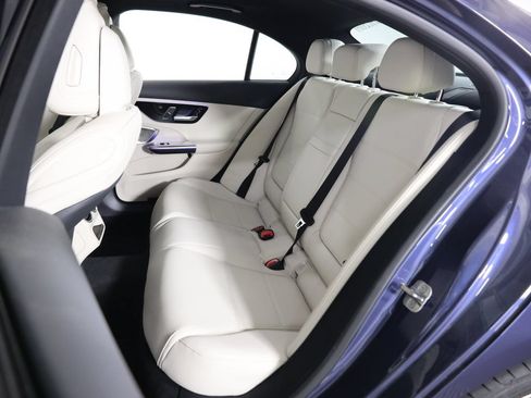 Used 2026 Mercedes-Benz C 300 4MATIC Sedan image 38