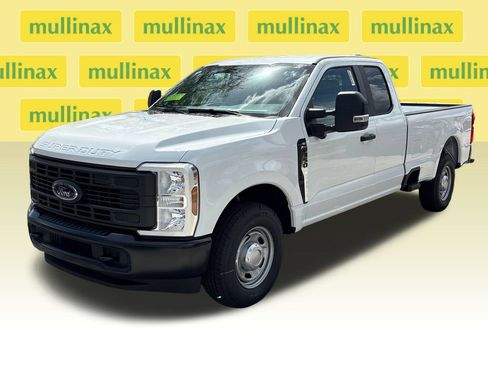 New 2026 Ford F350 XL w/ 360-Degree Camera Package RWD image 7