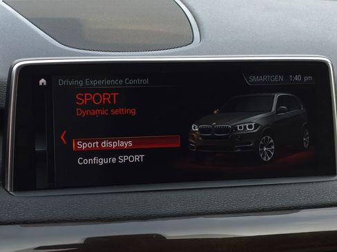 Used 2018 BMW X5 xDrive40e image 37