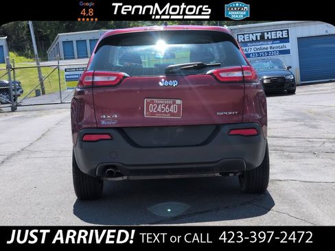 Used 2014 Jeep Cherokee Sport AWD/4WD image 6