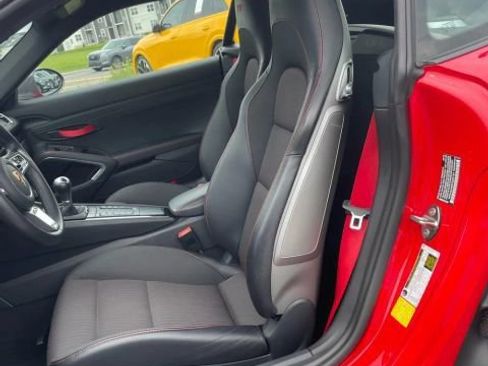 Used 2023 Porsche 718 Cayman w/ 718 T Interior Package RWD image 14