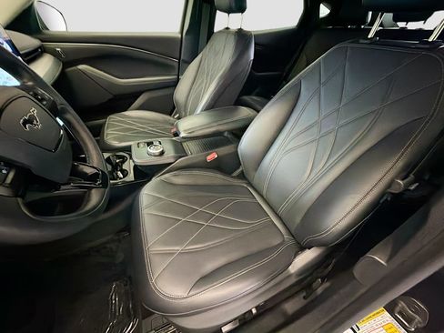 Used 2021 Ford Mustang Mach-E Select w/ Comfort/Appearance Package RWD image 11