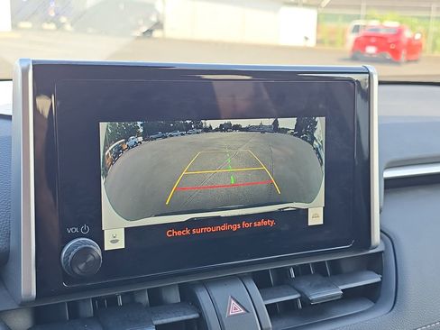 Certified 2024 Toyota RAV4 LE image 28