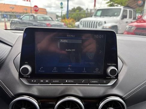 Used 2022 Nissan Sentra SV image 25