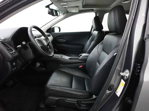 Used 2017 Honda HR-V EX-L image 12