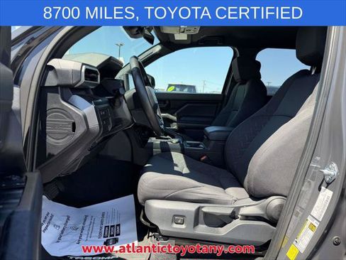 Certified 2025 Toyota Tacoma SR5 AWD/4WD image 17