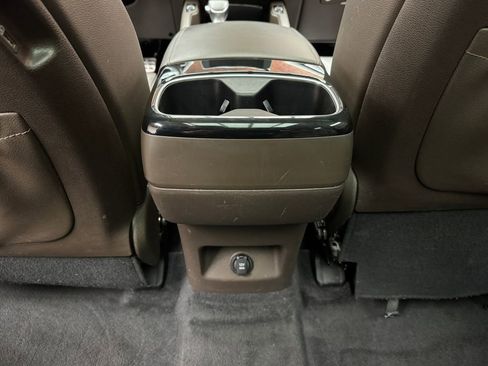 Used 2021 Kia Telluride SX w/ Towing Package FWD image 12