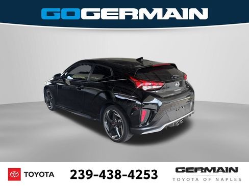 Used 2019 Hyundai Veloster Turbo FWD image 4