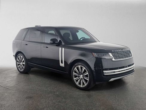 Used 2025 Land Rover Range Rover Long Wheelbase Autobiography AWD/4WD image 7