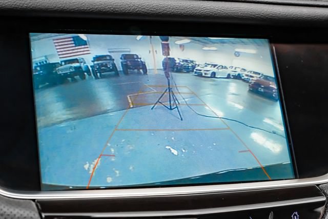 Used 2019 Cadillac XT5 Premium Luxury w/ Advanced Security Package FWD image 21