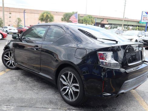Used 2016 Scion tC FWD image 8