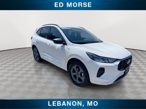 Certified 2024 Ford Escape ST-Line w/ Tech Pack #1 AWD/4WD image 2