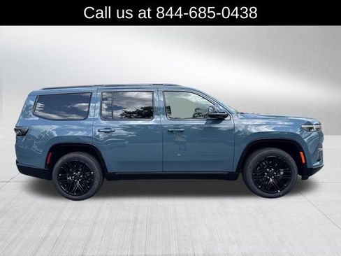 New 2026 Jeep Grand Wagoneer Limited AWD/4WD image 4