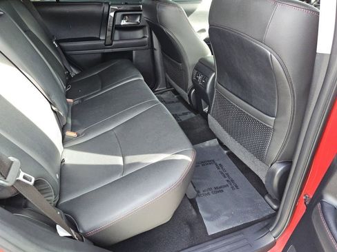 Used 2024 Toyota 4Runner TRD Off-Road Premium w/ Moonroof Package AWD/4WD image 5