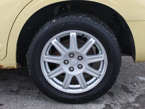 Used 2007 Chrysler PT Cruiser Touring w/ Fleet Value Group I image 30