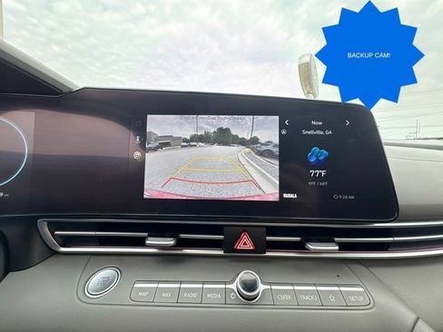 Used 2024 Hyundai Elantra SEL w/ Convenience Package FWD image 18