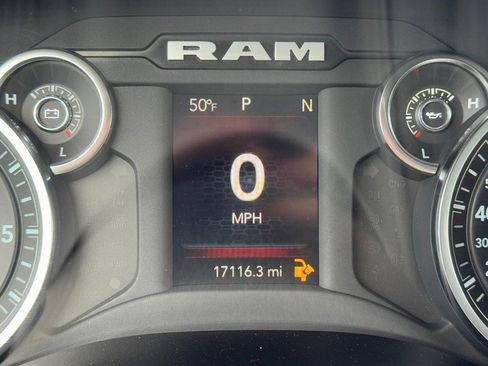 Used 2024 RAM 2500 Big Horn w/ Bed Utility Group AWD/4WD image 18