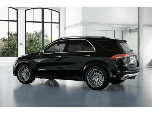 New 2026 Mercedes-Benz GLE 580 4MATIC image 32