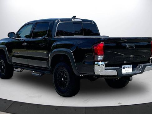 Used 2023 Toyota Tacoma SR5 RWD image 7