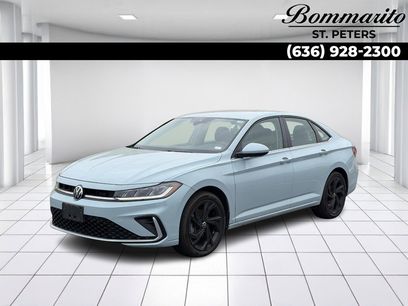 Used 2025 Volkswagen Jetta SE
