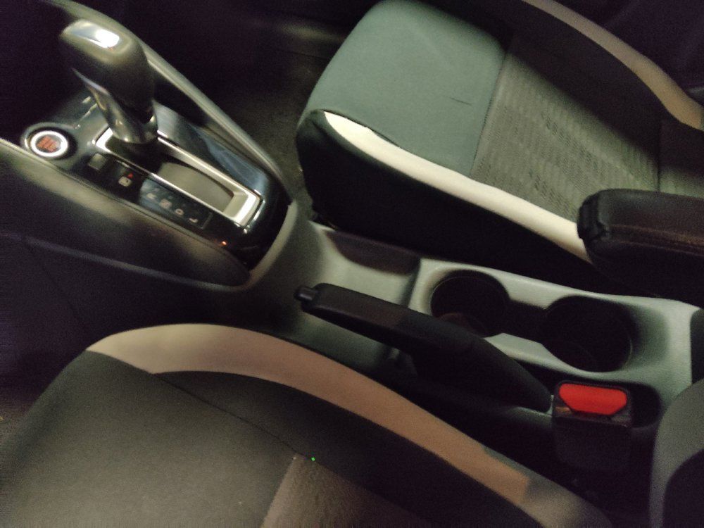 Used 2020 Nissan Versa SV FWD image 26