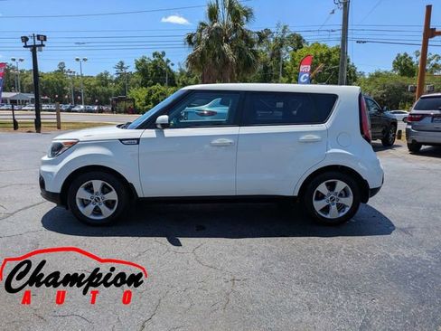 Used 2017 Kia Soul w/ Convenience Package image 10