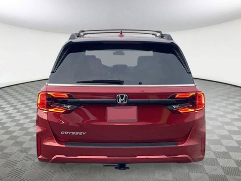 New 2026 Honda Odyssey EX-L image 3