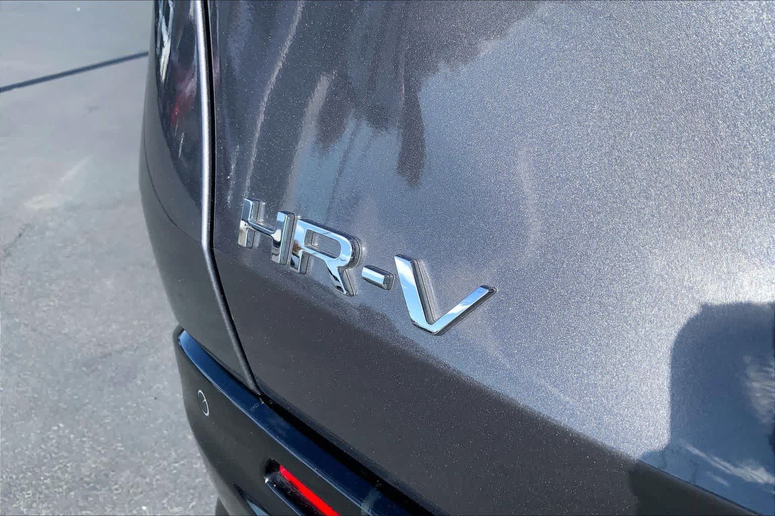 Used 2026 Honda HR-V EX-L image 9