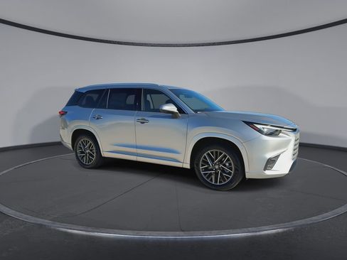 New 2026 Lexus TX 350 AWD image 2