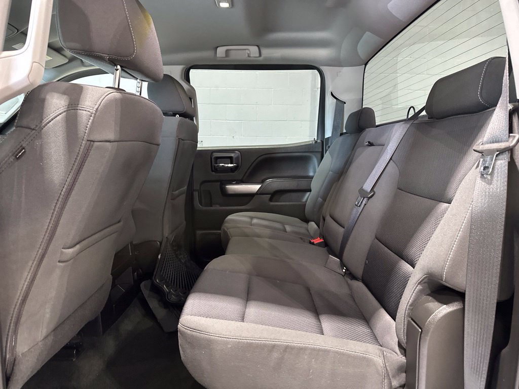 Used 2018 Chevrolet Silverado 1500 LT w/ All Star Edition AWD/4WD image 16
