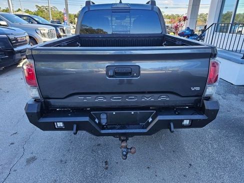 Used 2020 Toyota Tacoma TRD Off-Road w/ TRD Premium Off Road Package image 4