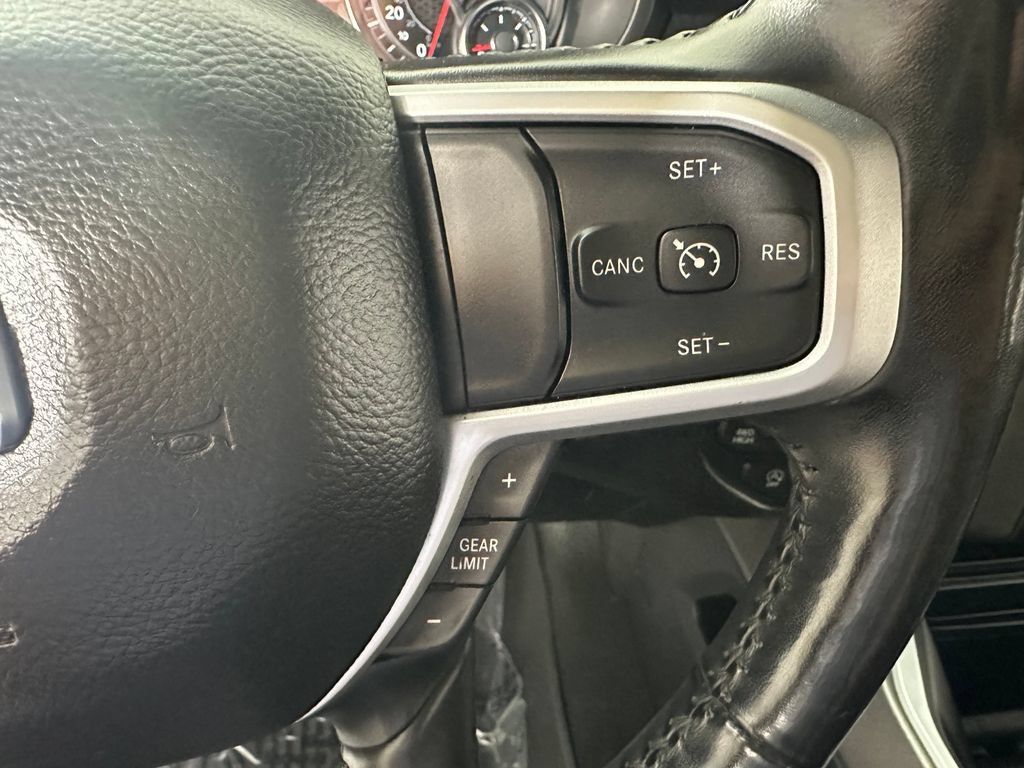 Used 2020 RAM 1500 Big Horn AWD/4WD image 22