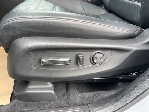 Certified 2023 Honda CR-V EX-L image 20